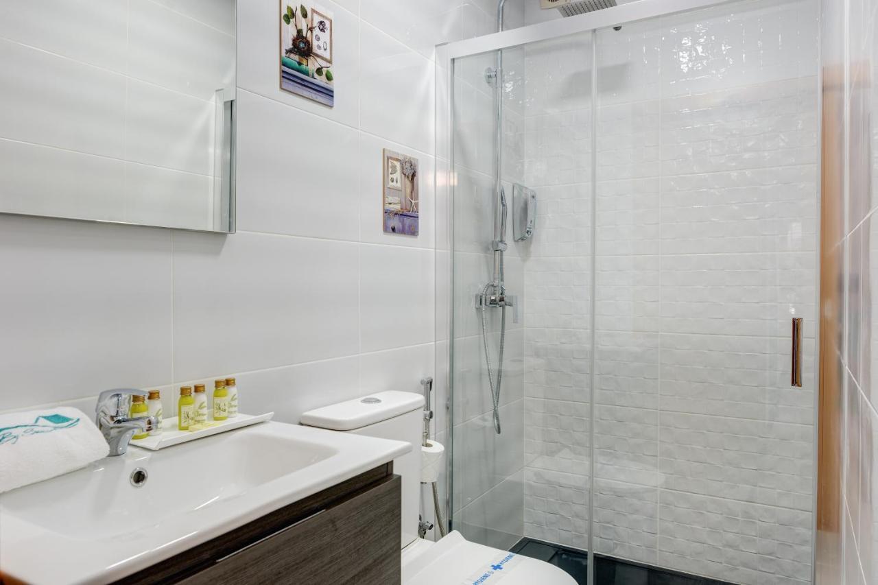 Villa Mamba By Seric,15' Walking To The Beach Торемолинос Екстериор снимка