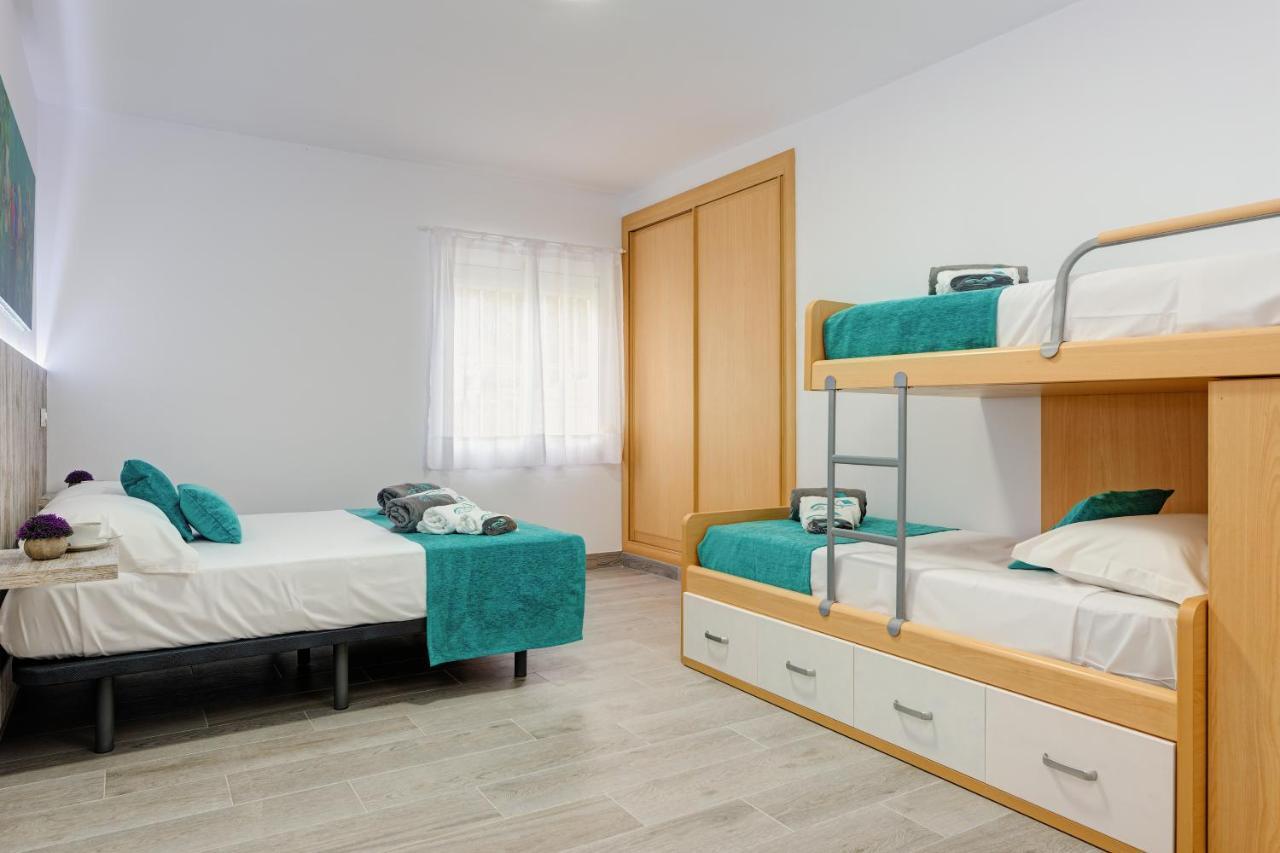 Villa Mamba By Seric,15' Walking To The Beach Торемолинос Екстериор снимка