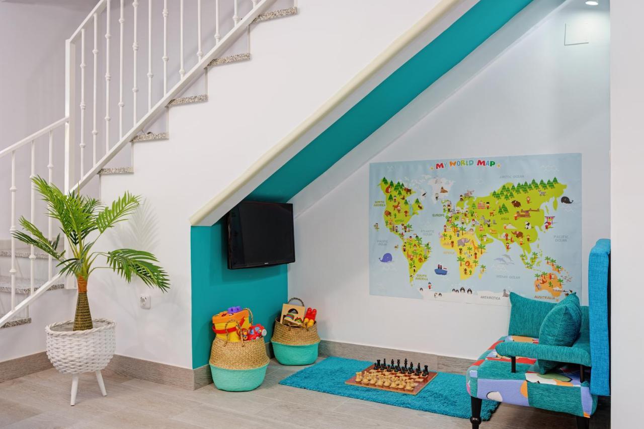 Villa Mamba By Seric,15' Walking To The Beach Торемолинос Екстериор снимка