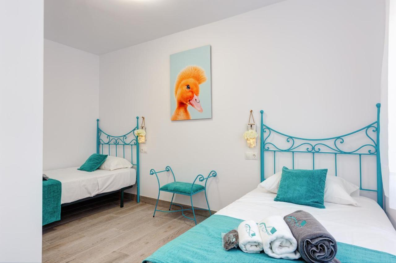 Villa Mamba By Seric,15' Walking To The Beach Торемолинос Екстериор снимка
