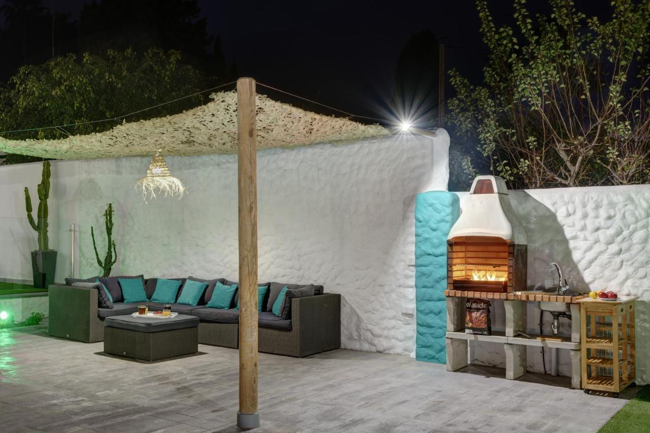 Villa Mamba By Seric,15' Walking To The Beach Торемолинос Екстериор снимка