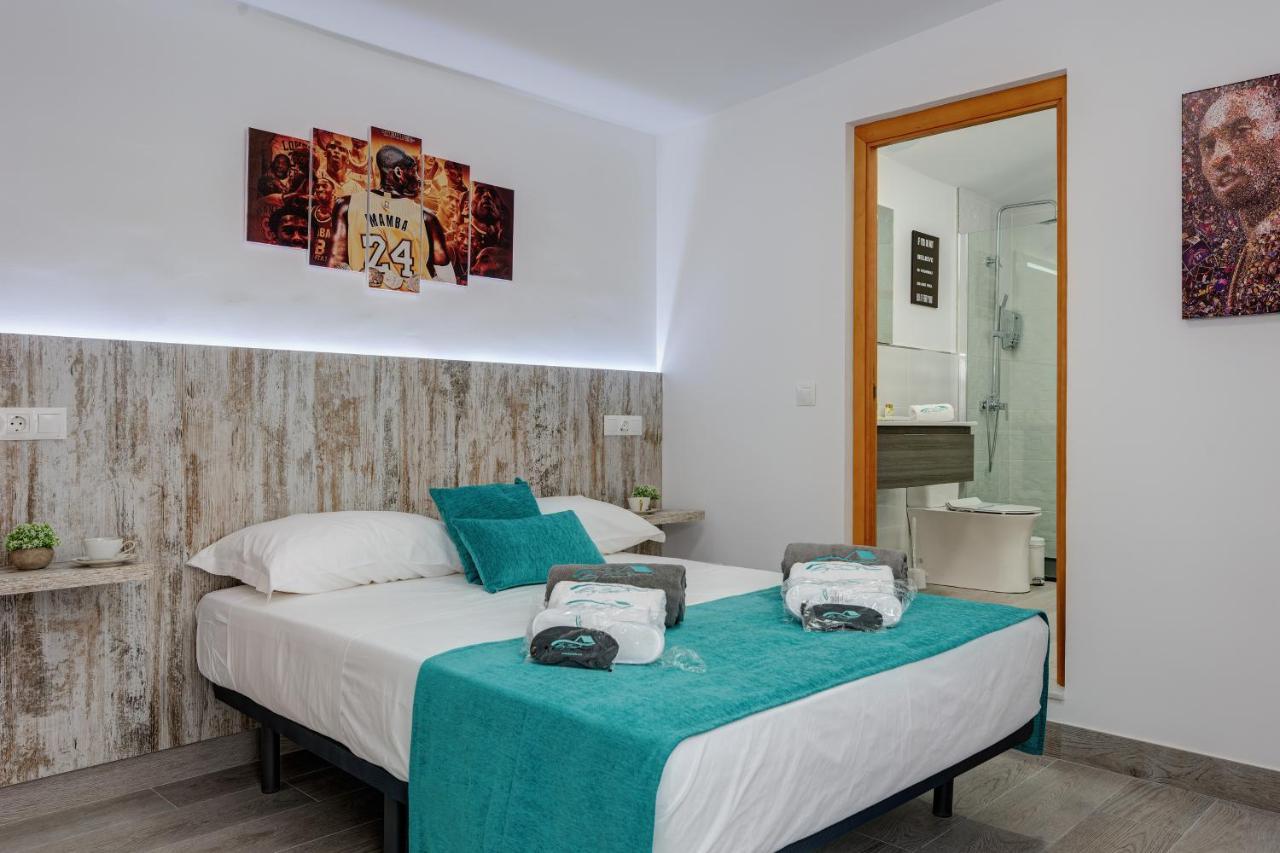 Villa Mamba By Seric,15' Walking To The Beach Торемолинос Екстериор снимка